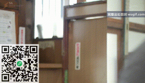 夫妻俩经营一间澡堂没想到人妻耐不住寂寞勾引自己的员工②