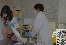 GIF剧情图解3出处，还在医院实习的大学生情侣，竟然偷偷穿着情趣制服调情-解解图解