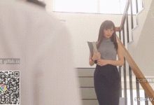 我的高中女老师，表面上是一位端庄淑女，其实是个痴女，特别喜欢勾引男同学-解解图解